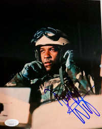 Denzel Washington Signed 8x10 Photo (Courage Under Fire) - JSA COA #02