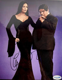Catherine Zeta-Jones Signed 8x10 Photo (Morticia / Addams Family) - ACOA