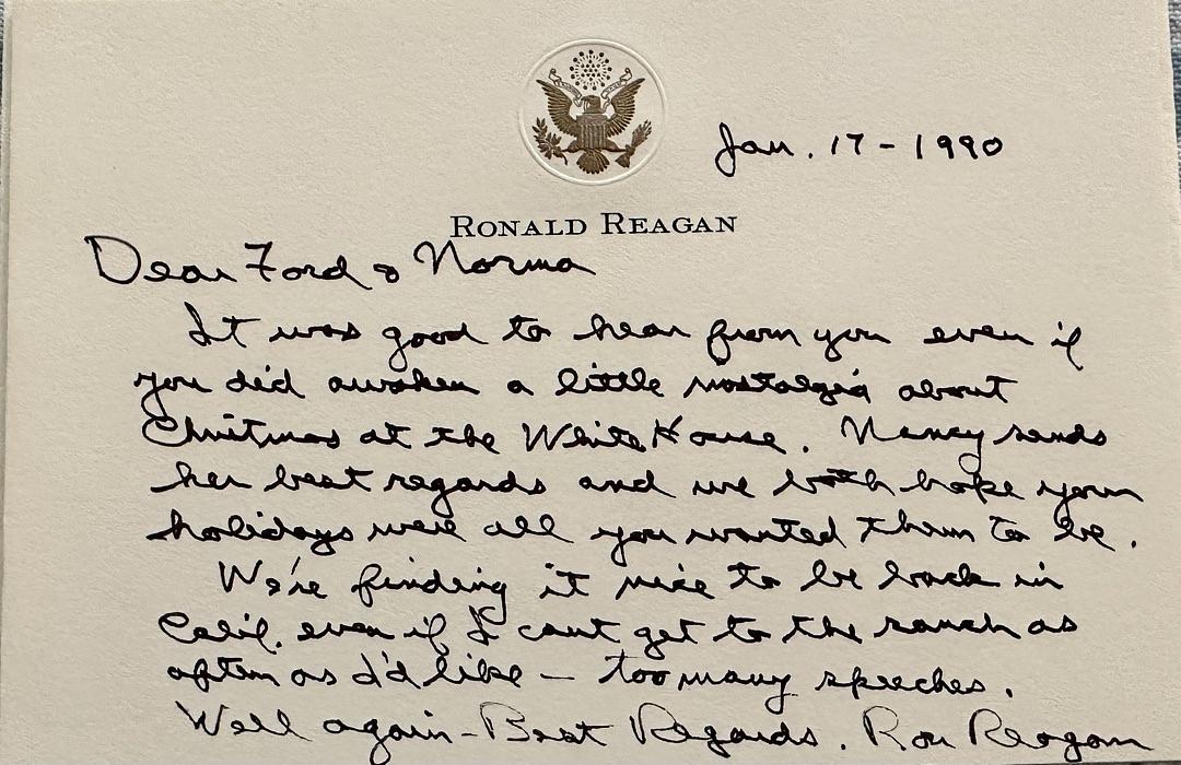 Ronald Reagan Handwritten Signed Presidential Seal Card *RARE* - JSA COA w/full letter of authenticity