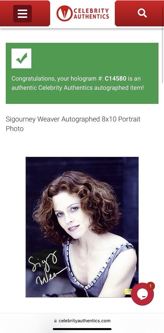 Sigourney Weaver Signed 8x10 Photo - Celebrity Authentics