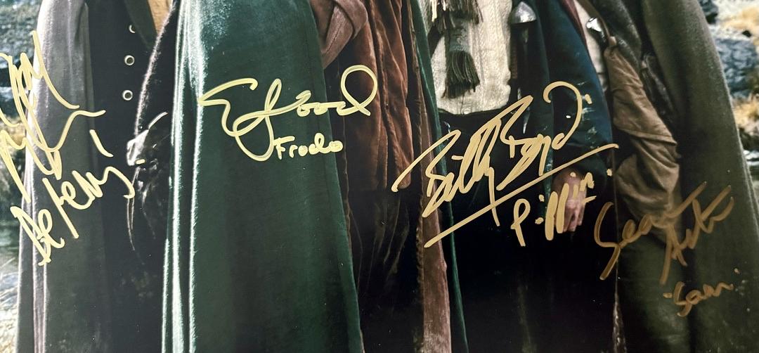 Elijah Wood, Sean Aston, Billy Boyd, Dominic Monaghan Signed 11x14 Photo (LOTR) - SWAU