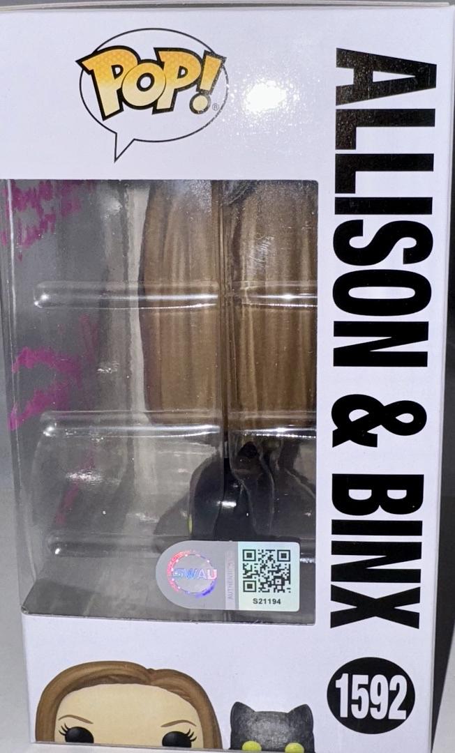Vinessa Shaw Signed Funko Pop #1592 "Allison & Binx" (Hocus Pocus) - SWAU #03