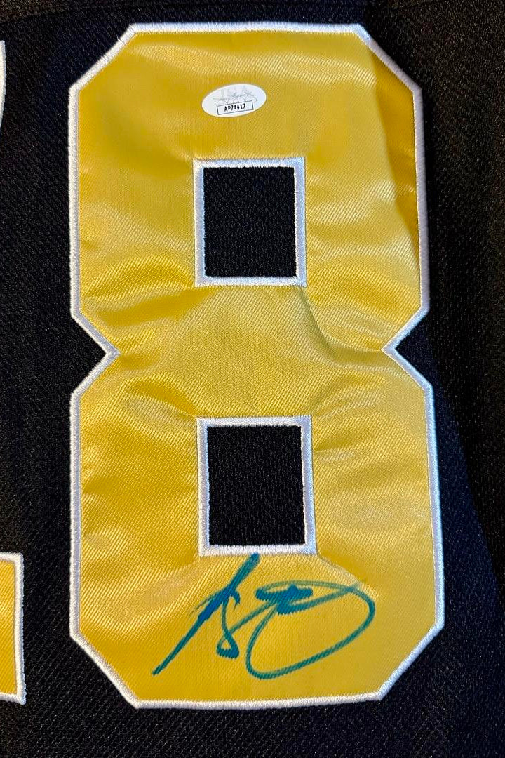 Adam Sandler Signed "Happy Gilmore" Bruins Replica Jersey -  JSA COA #02