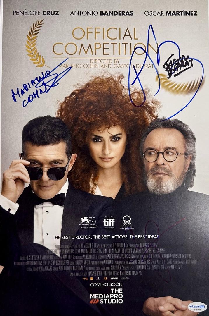 Antonio Banderas, Penelope Cruz, Mariano Cohn, Gaston Duprat, Signed 11x17 Photo (Official Competition) *RARE* - ACOA
