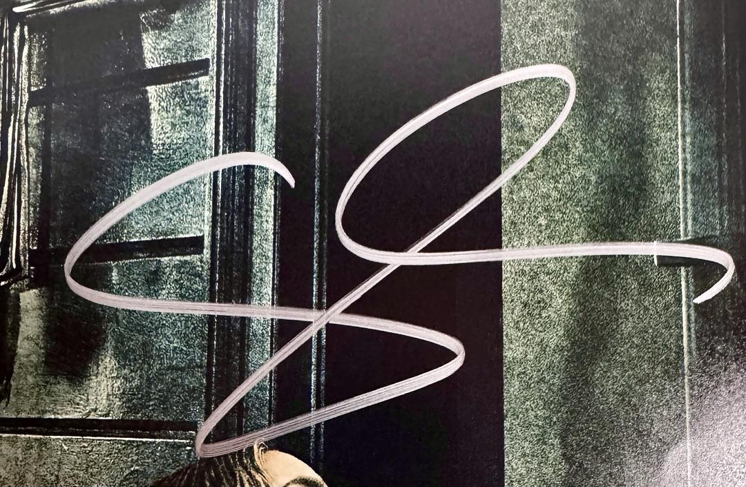 Emily Blunt Signed 11x17 Photo (A Quiet Place) - Beckett COA