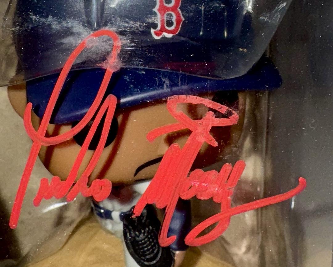Pedro Martinez Signed Funko Pop #55 (Red Sox) - Beckett COA