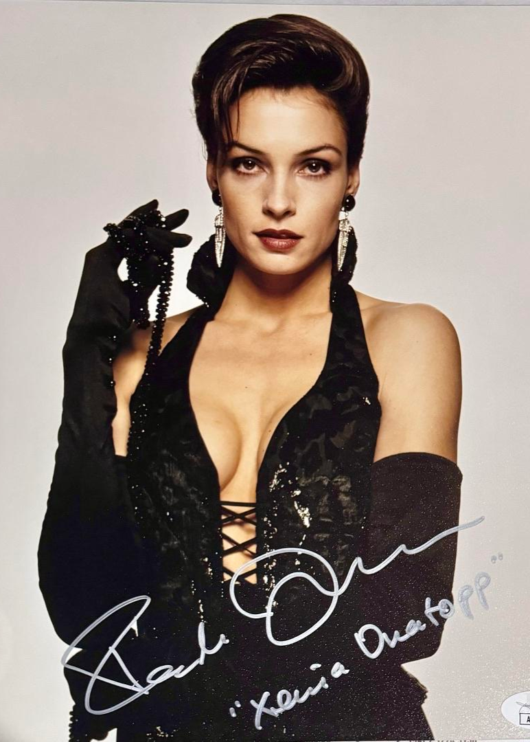 Famke Janssen Signed 8x10 Photo (James Bond) - JSA COA