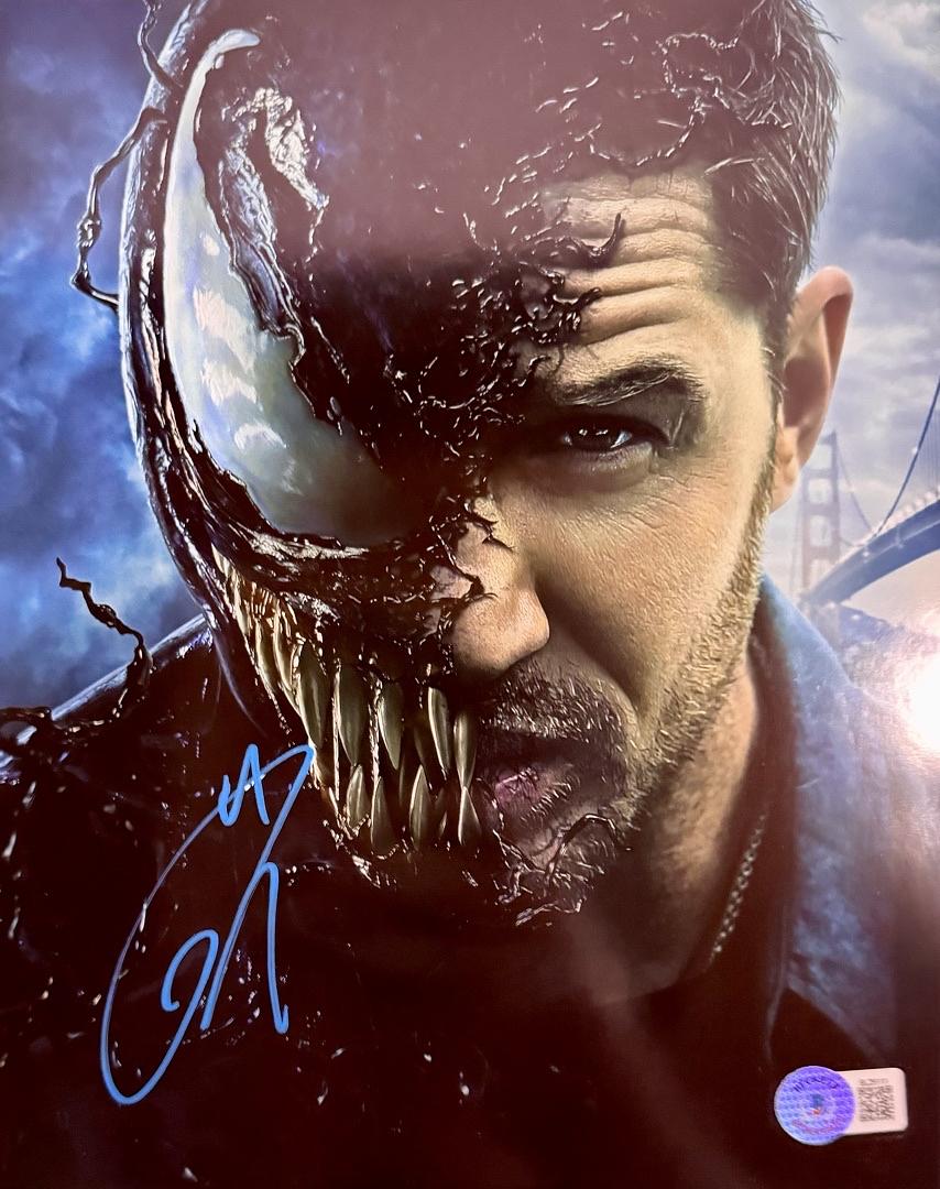 Tom Hardy Signed 8x10 Photo (Venom) - Beckett COA