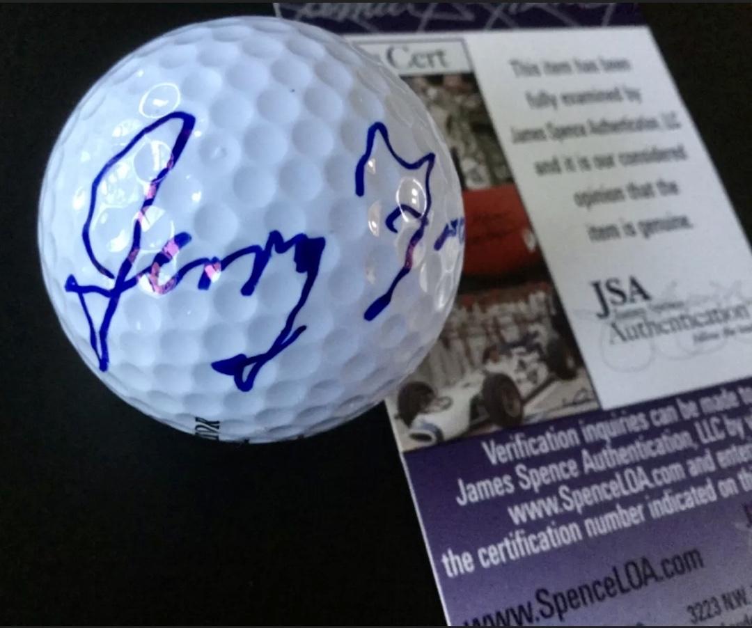 Gerald "Jerry" Ford signed golf ball - JSA COA